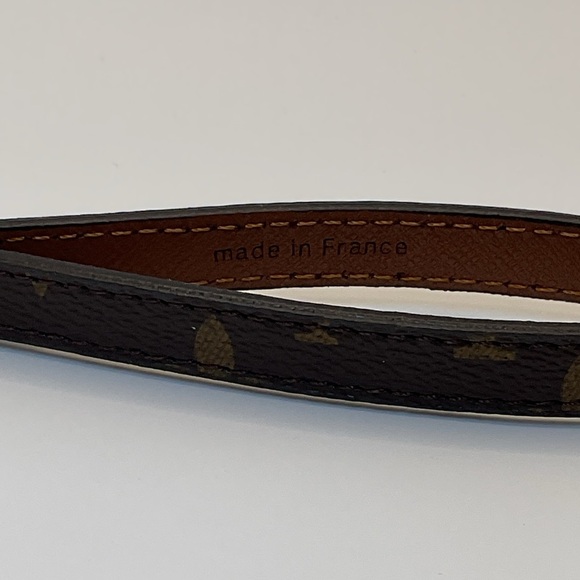 Louis Vuitton Monogram Phone/Bag Charm/Wristlet - Picture 9 of 10